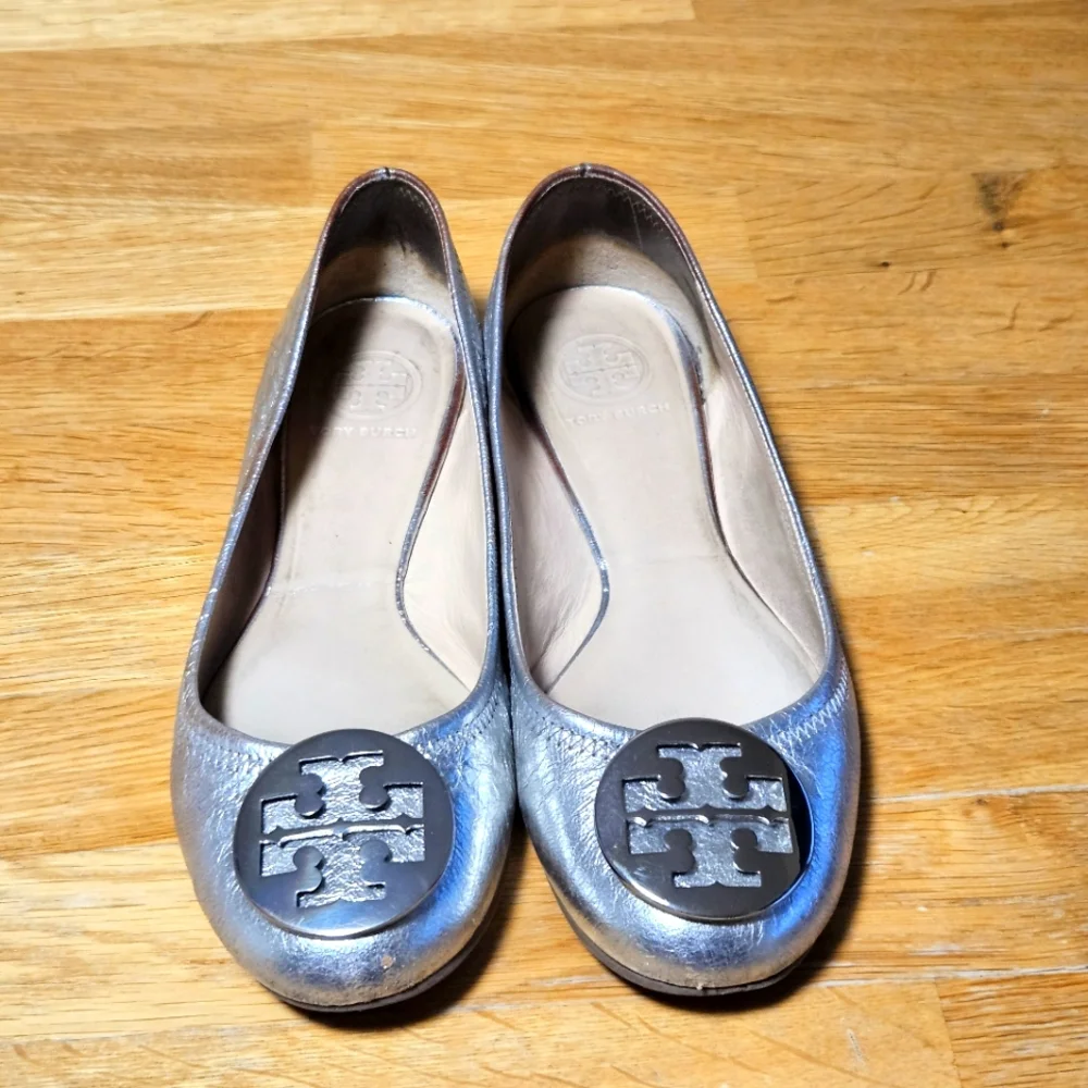 Tory Burch Reva Paladium/Nickel Commuter Ballet Flats Comfy Trendy Size 8.5